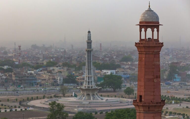 Minar-e-Pakistan in Lahore, Punjab.